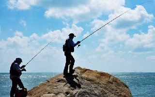 海钓礁石区域矶钓的垂钓技巧解析