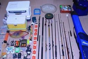 冬季封竿期的渔具保养技巧