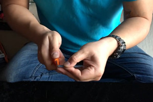 实用教学技巧修整铅皮 如何剪出斜坡面 [视频]